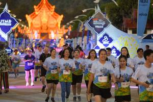 BIB: 335, 120, 467
                            <button type="button" onclick="openModal(22466997)" class="btn btn-primary btn-sm float-right btn-popup" data-toggle="modal" data-target=".modal-high-quality">
                        <i class="fas fa-shopping-cart"></i> Add to Cart
                    </button>
                                            <button type="button" onclick="isThisMe(22466997, true)" class="btn btn-success btn-sm float-right btn-popup btn-isme hidden" data-toggle="tooltip" data-placement="bottom" title="นี่คือรูปของคุณใช่ไหม คลิกที่นี่เพื่อเอาเข้าอัลบั้ม">
                        <i class="fas fa-plus"></i> Add to album
                    </button>
                    <button type="button" onclick="isThisMe(22466997, false)" class="btn btn-warning btn-sm float-right btn-popup btn-isnotme hidden">
                        <i class="fas fa-ban"></i> Remove from album
                    </button>